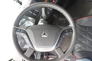 �����ǵ¿� SITRAK G7S 14.6L LNG 630���� 6X4 �ɰ���12�� AMT�Զ��� ǣ����ͼƬ