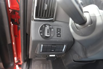 �����ǵ¿� SITRAK G7S 14.6L LNG 630���� 6X4 �ɰ���12�� AMT�Զ��� ǣ����ͼƬ