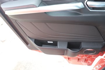 �����ǵ¿� SITRAK G7S 14.6L LNG 630���� 6X4 �ɰ���12�� AMT�Զ��� ǣ����ͼƬ