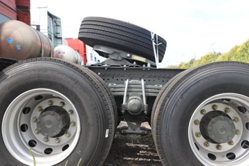 �����ǵ¿� SITRAK G7S 14.6L LNG 630���� 6X4 �ɰ���12�� AMT�Զ��� ǣ����ͼƬ
