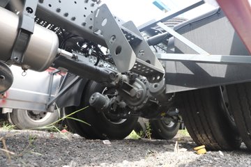 �����ǵ¿� SITRAK G7S 14.6L LNG 630���� 6X4 �ɰ���12�� AMT�Զ��� ǣ����ͼƬ