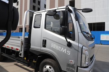 ʱ���캽M5 2.5L���� 150���� ������5�� 3.83���Ű������ῨͼƬ