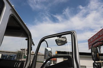 ʱ���캽M5 2.5L���� 150���� ������5�� 3.83���Ű������ῨͼƬ