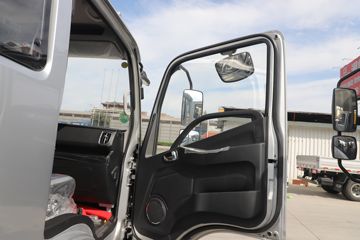 ʱ���캽M5 2.5L���� 150���� ������5�� 3.83���Ű������ῨͼƬ