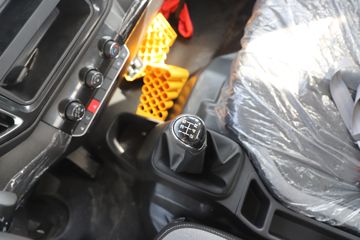 ʱ���캽M5 2.5L���� 150���� ������5�� 3.83���Ű������ῨͼƬ
