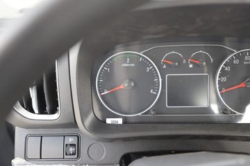 ʱ���캽M5 2.5L���� 150���� ������5�� 3.83���Ű������ῨͼƬ