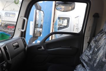 ����ŷ����S1 ��ӯ�� 2.5L���� 185���� �ɰ���5�� 4.17�׵�����ʽ�ῨͼƬ
