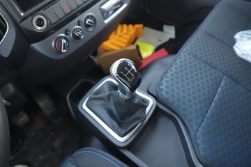 ����ŷ����S1 ��ӯ�� 2.5L���� 185���� �ɰ���5�� 4.17�׵�����ʽ�ῨͼƬ