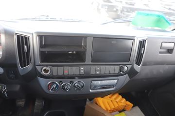����ŷ����S1 ��ӯ�� 2.5L���� 185���� �ɰ���5�� 4.17�׵�����ʽ�ῨͼƬ