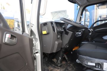 ����ŷ����S1 ��ӯ�� 2.5L���� 185���� �ɰ���5�� 4.17�׵�����ʽ�ῨͼƬ