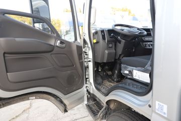 ����ŷ����S1 ��ӯ�� 2.5L���� 185���� �ɰ���5�� 4.17�׵�����ʽ�ῨͼƬ