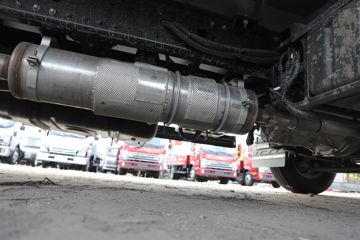 ����ŷ����S1 ��ӯ�� 2.5L���� 185���� �ɰ���5�� 4.17�׵�����ʽ�ῨͼƬ