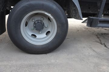 ����ŷ����S1 ��ӯ�� 2.5L���� 185���� �ɰ���5�� 4.17�׵�����ʽ�ῨͼƬ