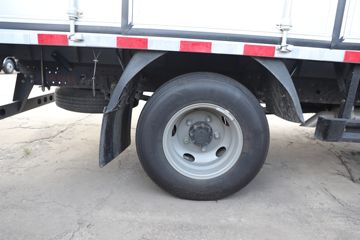 ����ŷ����S1 ��ӯ�� 2.5L���� 185���� �ɰ���5�� 4.17�׵�����ʽ�ῨͼƬ