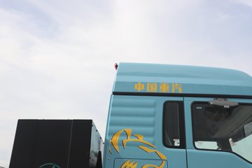 �����ǵ¿�SITRAK G7M 6X4 ���綯ǣ����ͼƬ