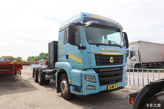�����ǵ¿�SITRAK G7M 6X4 ���綯ǣ����