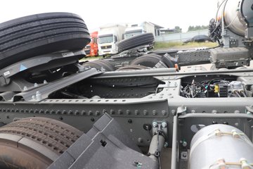 �����ǵ¿�SITRAK G7M 6X4 ���綯ǣ����ͼƬ