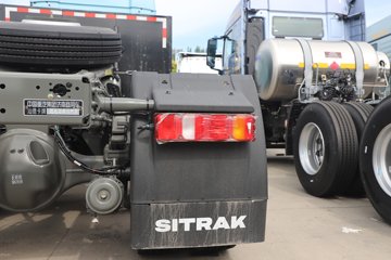 �����ǵ¿�SITRAK G7M 6X4 ���綯ǣ����ͼƬ