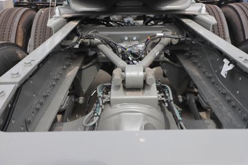 �����ǵ¿�SITRAK G7M 6X4 ���綯ǣ����ͼƬ