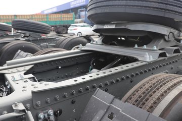 �����ǵ¿�SITRAK G7M 6X4 ���綯ǣ����ͼƬ