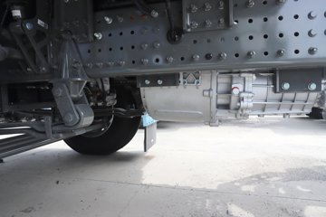 �����ǵ¿�SITRAK G7M 6X4 ���綯ǣ����ͼƬ