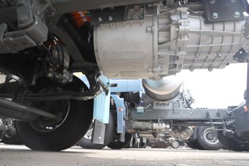 �����ǵ¿�SITRAK G7M 6X4 ���綯ǣ����ͼƬ