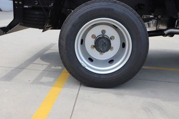 ����HOWOͳ˧ 2.5L���� 185���� �й�����12�� 3.85���Ű��դʽ�ῨͼƬ