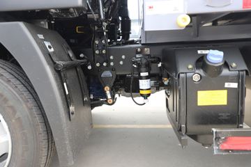 ����HOWOͳ˧ 2.5L���� 185���� �й�����12�� 3.85���Ű��դʽ�ῨͼƬ