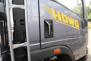 ����HOWOͳ˧T8 2.5L���� 185���� �й�����12�� 4.15�׵��Ų�դʽ�ῨͼƬ