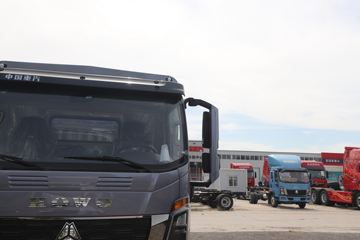 ����HOWOͳ˧T8 2.5L���� 185���� �й�����12�� 4.15�׵��Ų�դʽ�ῨͼƬ