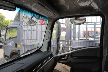 ����HOWOͳ˧T8 2.5L���� 185���� �й�����12�� 4.15�׵��Ų�դʽ�ῨͼƬ