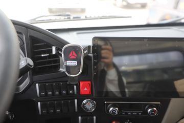 ����HOWOͳ˧T8 2.5L���� 185���� �й�����12�� 4.15�׵��Ų�դʽ�ῨͼƬ