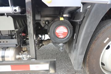����HOWOͳ˧T8 2.5L���� 185���� �й�����12�� 4.15�׵��Ų�դʽ�ῨͼƬ