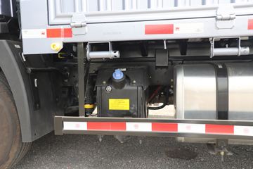 ����HOWOͳ˧T8 2.5L���� 185���� �й�����12�� 4.15�׵��Ų�դʽ�ῨͼƬ