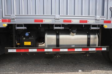 ����HOWOͳ˧T8 2.5L���� 185���� �й�����12�� 4.15�׵��Ų�դʽ�ῨͼƬ