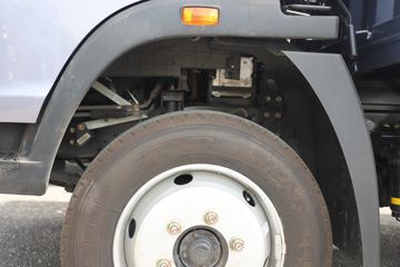 ����HOWOͳ˧T8 2.5L���� 185���� �й�����12�� 4.15�׵��Ų�դʽ�ῨͼƬ