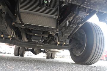 ����HOWOͳ˧T8 2.5L���� 185���� �й�����12�� 4.15�׵��Ų�դʽ�ῨͼƬ