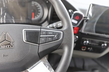 ����HOWOͳ˧ 2.5L���� 185���� �й�����12�� 4.15�׵��Ų�դʽ�ῨͼƬ