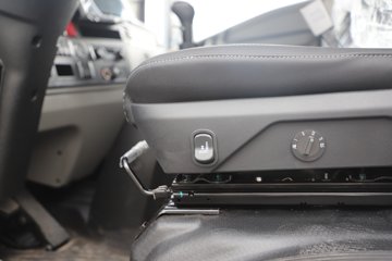����HOWOͳ˧ 2.5L���� 185���� �й�����12�� 4.15�׵��Ų�դʽ�ῨͼƬ