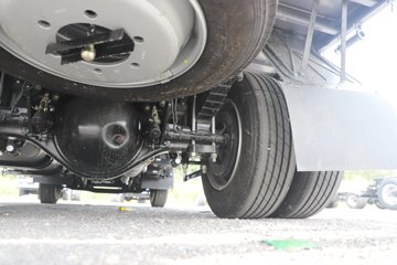 ����HOWOͳ˧ 2.5L���� 185���� �й�����12�� 4.15�׵��Ų�դʽ�ῨͼƬ