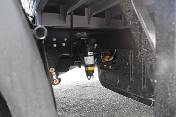 ����HOWOͳ˧ 2.5L���� 185���� �й�����12�� 4.15�׵��Ų�դʽ�ῨͼƬ