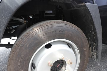 ����HOWOͳ˧ 2.5L���� 185���� �й�����12�� 4.15�׵��Ų�դʽ�ῨͼƬ