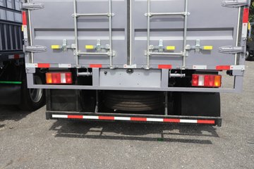 ����HOWOͳ˧ 2.5L���� 185���� �й�����12�� 4.15�׵��Ų�դʽ�ῨͼƬ