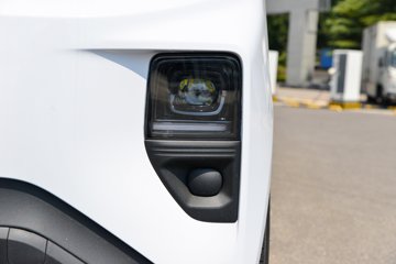 Զ�� ����F1E 2025�����˰� 3.2�׵��Ŵ��綯����΢�� ����51.39kWhͼƬ