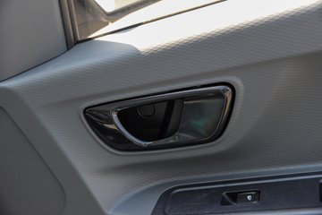 Զ�� ����F1E 2025�����˰� 3.2�׵��Ŵ��綯����΢�� ����51.39kWhͼƬ