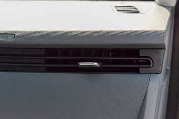 Զ�� ����F1E 2025�����˰� 3.2�׵��Ŵ��綯����΢�� ����51.39kWhͼƬ