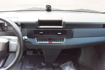 Զ�� ����F1E 2025�����˰� 3.2�׵��Ŵ��綯����΢�� ����51.39kWhͼƬ