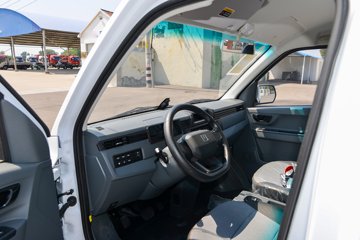 Զ�� ����F1E 2025�����˰� 3.2�׵��Ŵ��綯����΢�� ����51.39kWhͼƬ