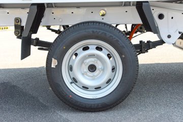 Զ�� ����F1E 2025�����˰� 3.2�׵��Ŵ��綯����΢�� ����51.39kWhͼƬ