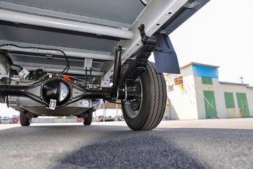 Զ�� ����F1E 2025�����˰� 3.2�׵��Ŵ��綯����΢�� ����51.39kWhͼƬ